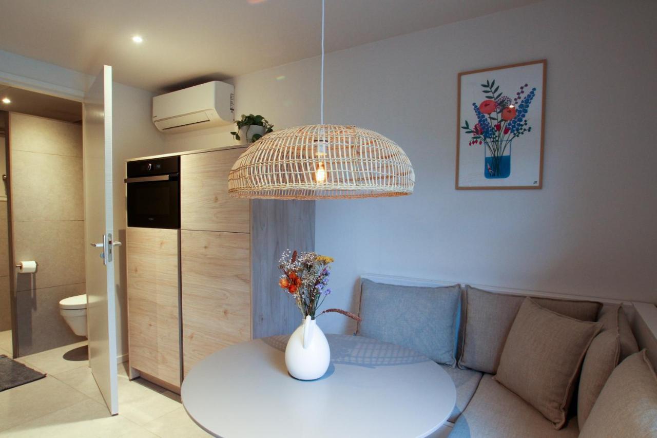 Het Rooversnest Riel Bagian luar foto